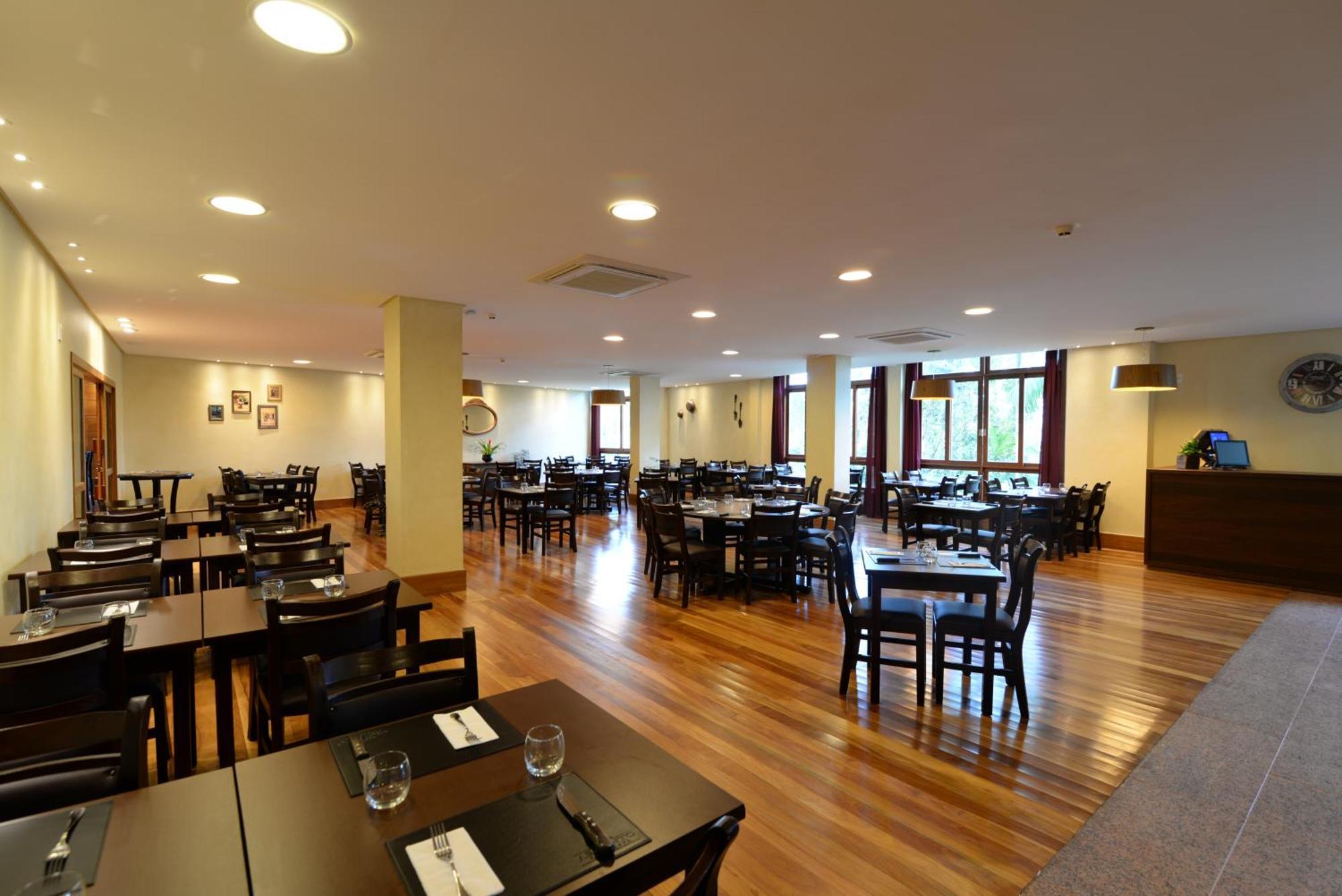 Vista Azul Apart Hotel - Vista Pinheiros Công viên tiểu bang Pedra Azul Ngoại thất bức ảnh